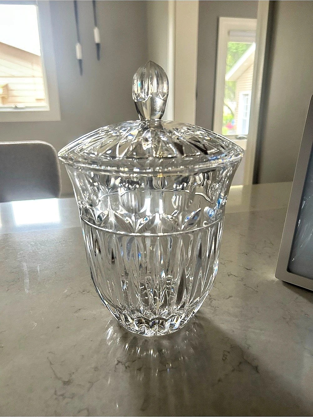 Clear Cut crystal Lidded candy Jar Decor